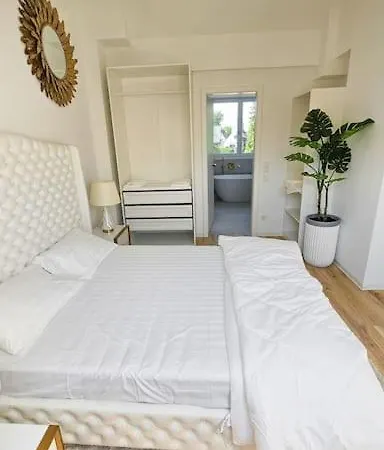 Neubau Stilvolle Dachgeschoss In * Mnichov
