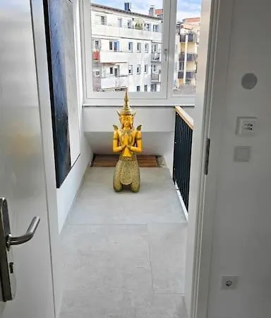 Apartmán Neubau Stilvolle Dachgeschoss In